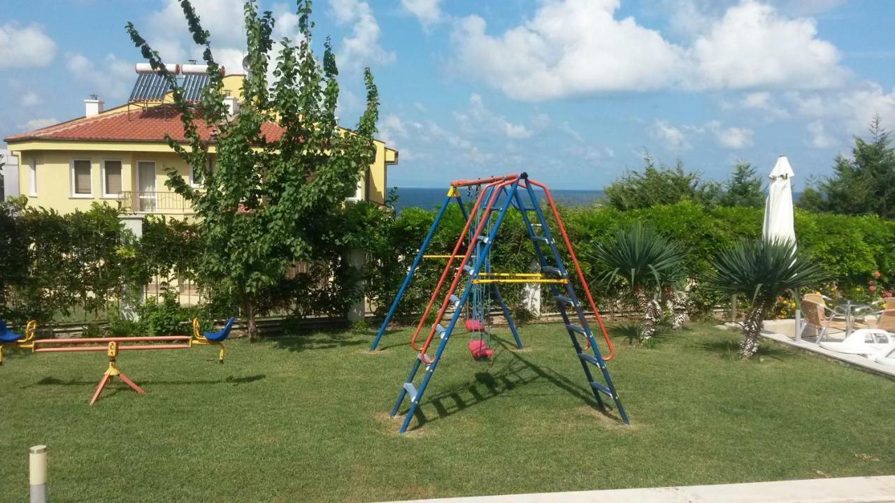 Menada Apolon Apartments Sozopol Esterno foto